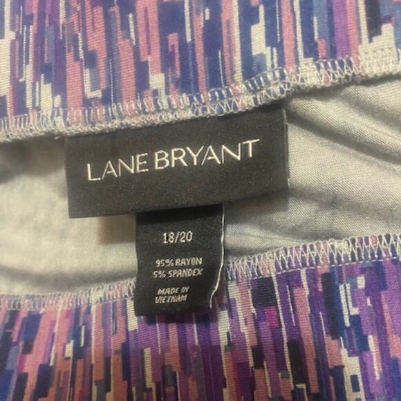 Lane Bryant Blue/Pink Aztec Print Wide Waist Band Maxi skirt, size 18/20 - Picture 3 of 3